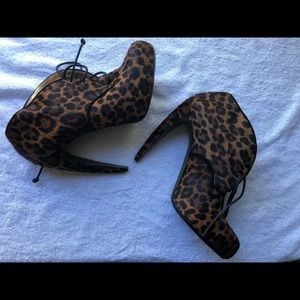 Beautiful Walter Steiger ankle boots and leopard